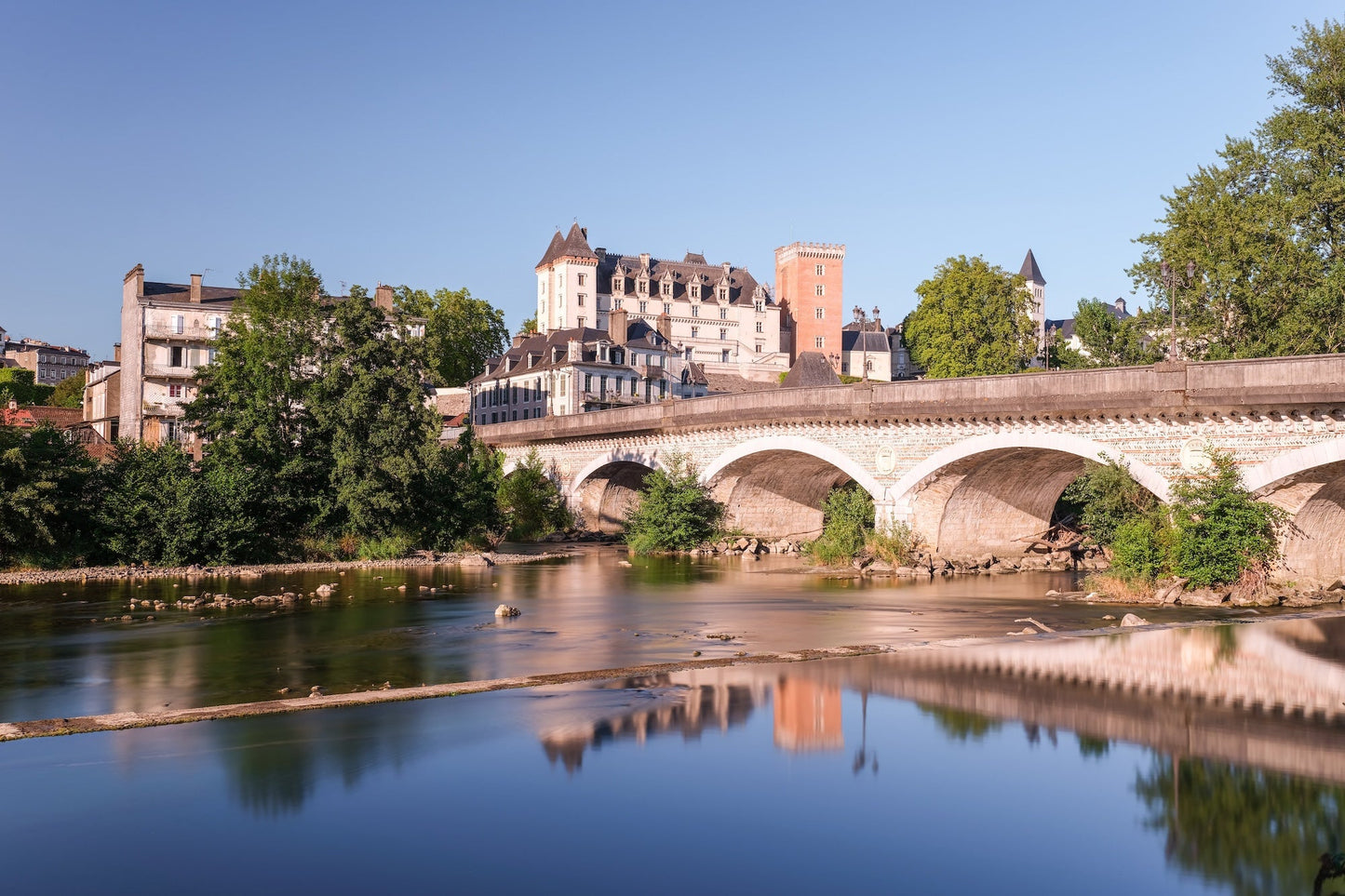 Gave de Pau, pont du 14 juillet, château de Pau - Photo à télécharger